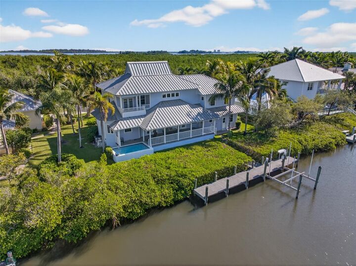 Property Photo:  2175 SE 7th Avenue  FL 32962 