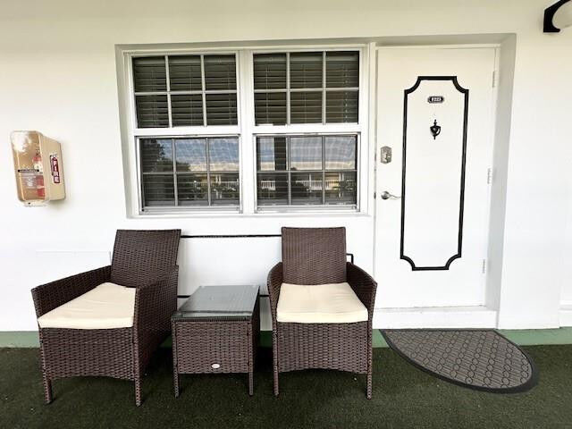 Property Photo:  5208 NE 24th Terrace F-223  FL 33308 
