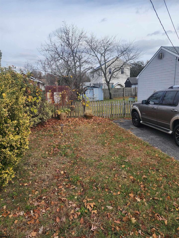 Property Photo: 510 W Park Ave NJ 08232-9999