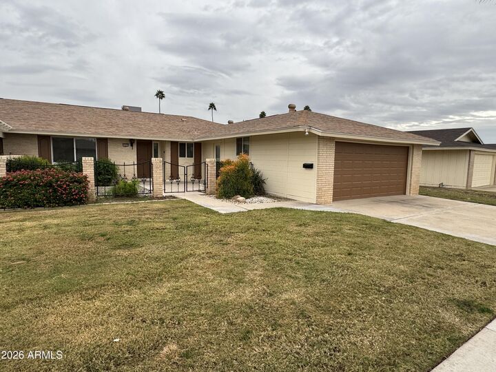 Property Photo:  10355 W Prairie Hills Circle  AZ 85351 