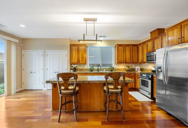 Property Photo: 1954 Canyon Oaks Cir CA 94565