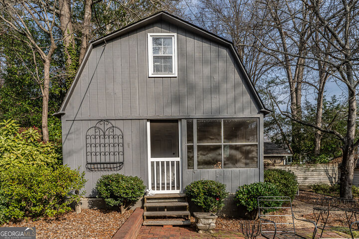 Property Photo:  307 E 11th Street SE  GA 30161 