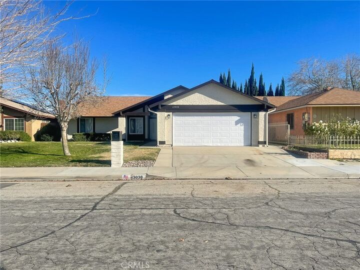 Property Photo: 43038 Burlwood CA 93536