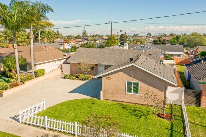 Property Photo:  15652 Mayflower Ln  CA 92647 