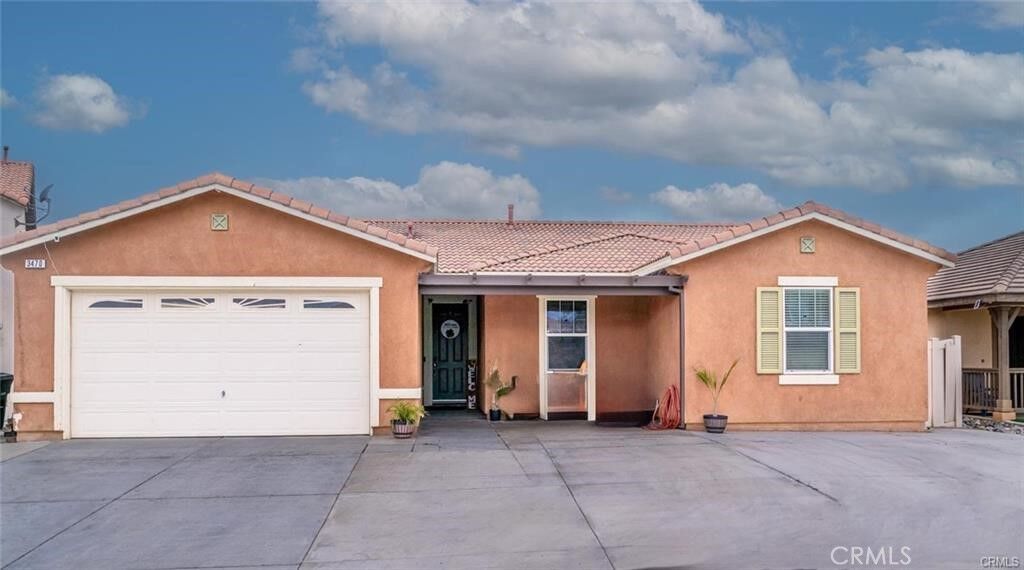 Property Photo: 3470 Bryce Canyon Way CA 92570