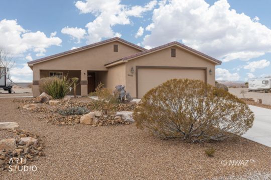 Property Photo:  3405 S Mesquite Ln  AZ 86432 