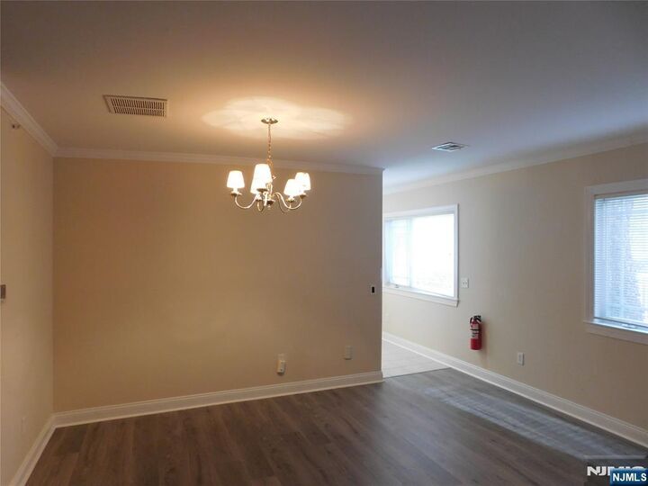 Property Photo:  34 Breckenridge 34  NJ 07405 