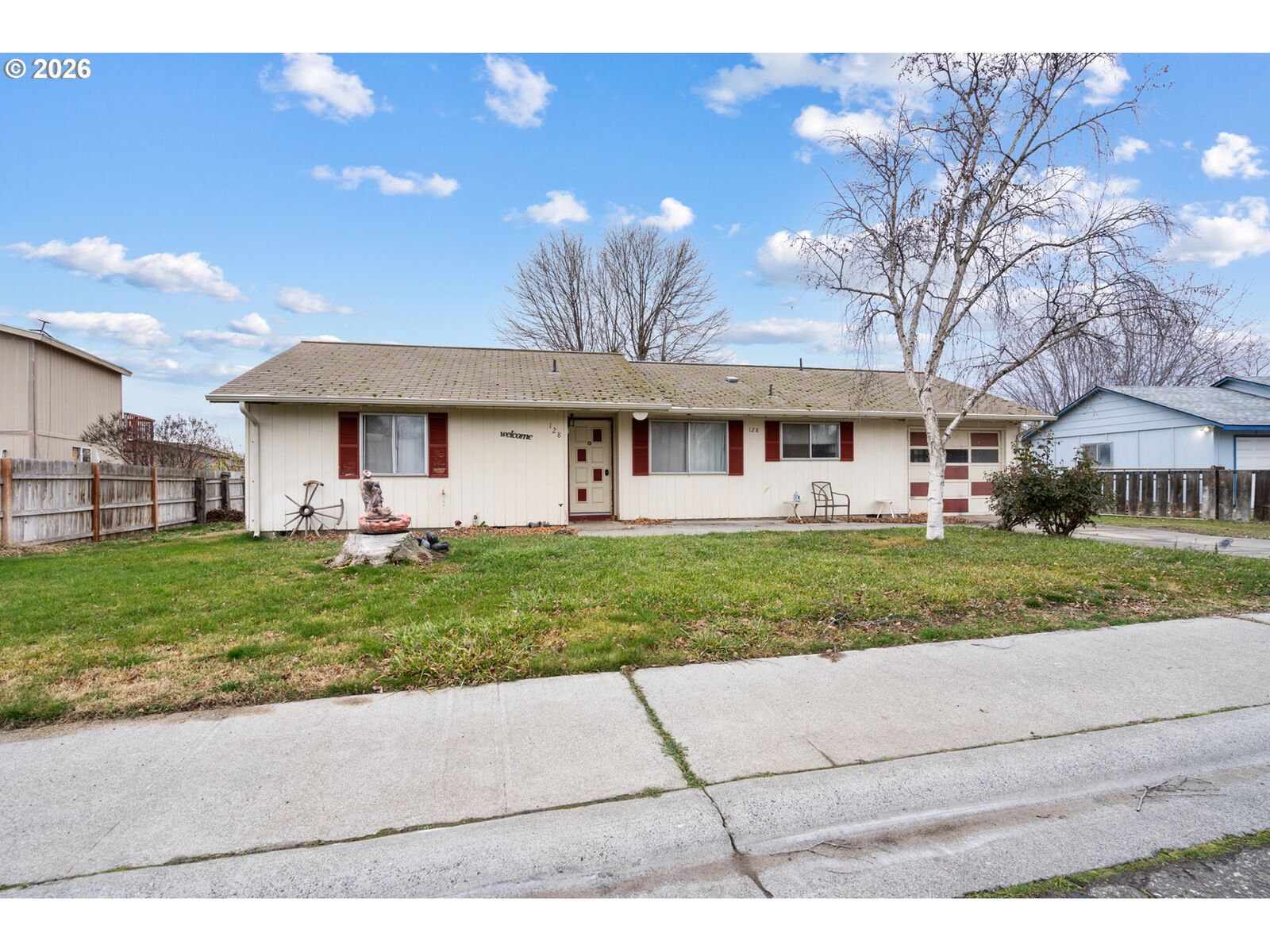 Property Photo:  128 SW Willow Fork Dr  OR 97818 