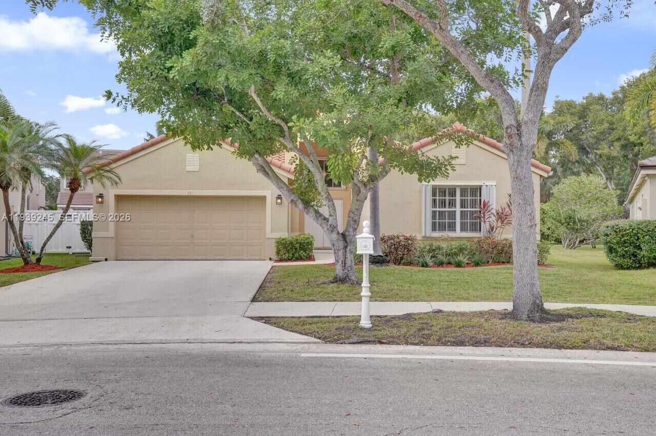 Property Photo:  581 Slippery Rock Rd  FL 33327 