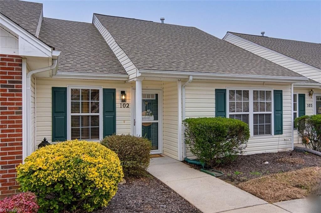 Property Photo:  102 Bowen Lake Drive  NC 27284 