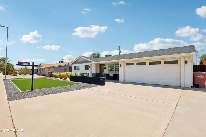 Property Photo:  7231 E Latham Street  AZ 85257 