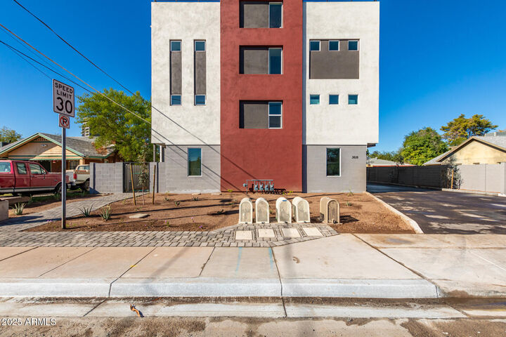 Property Photo:  3616 N 12th Street  AZ 85014 