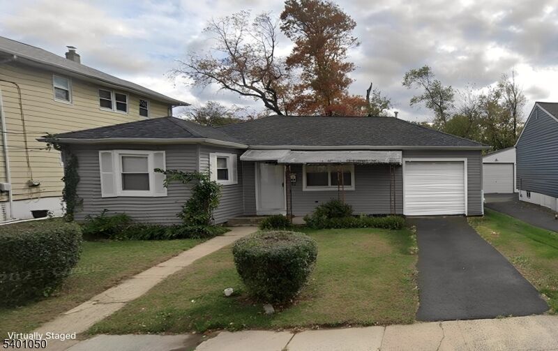 Property Photo:  877 E Hazelwood Ave  NJ 07065 