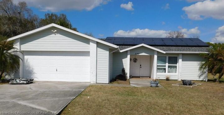 Property Photo:  3906 Santiago Street  FL 33872 