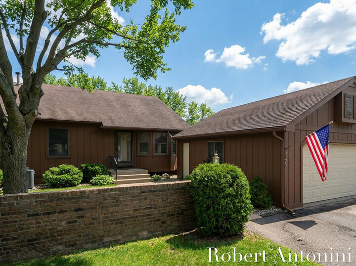 Property Photo:  3128 Old Kent Road SE  MI 49512 