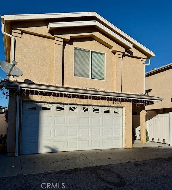 Property Photo:  9233 Cedros  CA 91402 