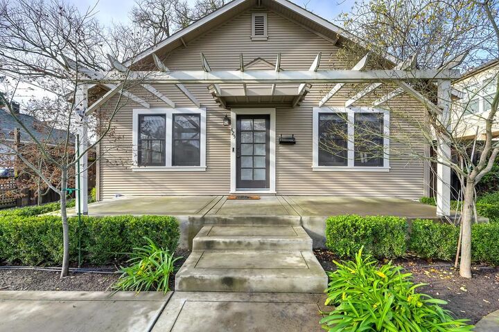 Property Photo:  425 J Street  CA 95616 