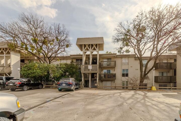 Property Photo: 4859 Cedar Springs Road 234 TX 75219