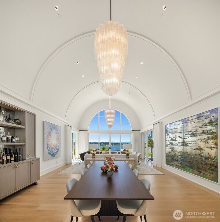 Property Photo:  7545 NE 28th Place  WA 98039 