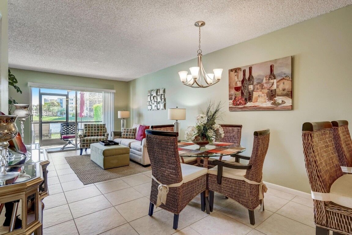 Property Photo:  2222 N Cypress Bend Drive 105  FL 33069 