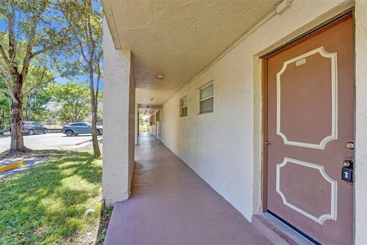 Property Photo:  7000 Nova Drive 105E  FL 33317 