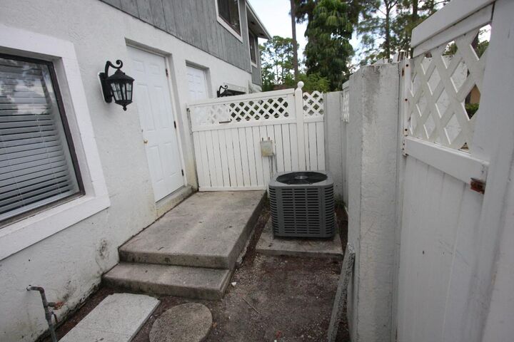 Property Photo:  1145 Goldenrod Road  FL 33414 