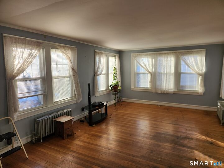 Property Photo:  27 Harland Place  CT 06360 