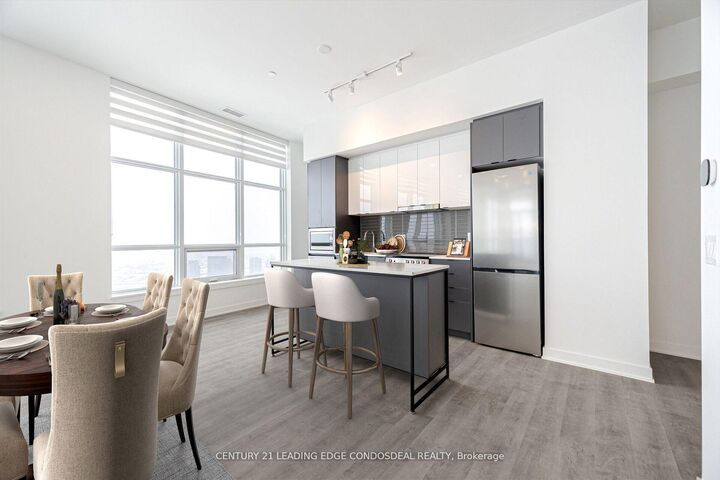 Photo de la propriété:  30 Upper Mall Way Ph03  ON L4J 0L7 