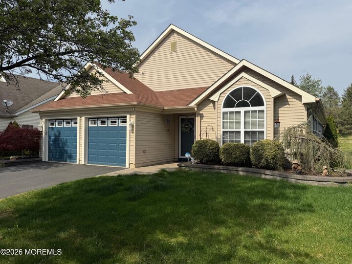 Property Photo:  26 Ivy Hill Road  NJ 08701 