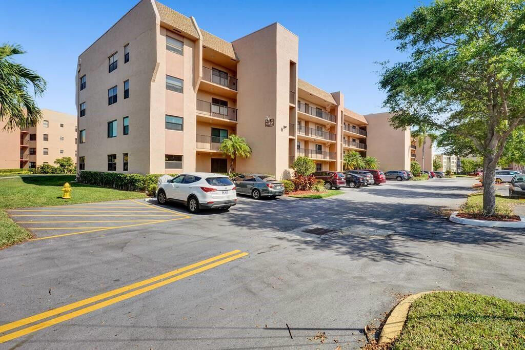 Property Photo:  10451 Sunrise Lakes Boulevard 101  FL 33322 