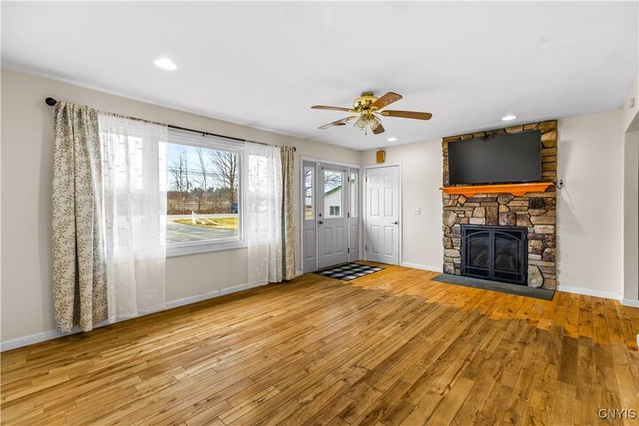 Property Photo:  8436 New Floyd Road  NY 13440 