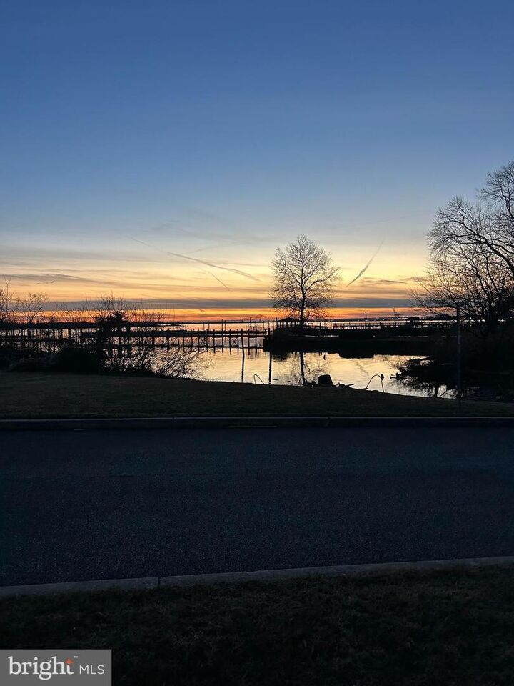 Property Photo:  15 Riverwatch Court  PA 19029 