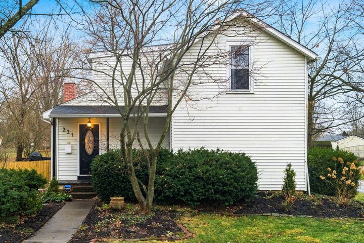 Property Photo:  221 Eastwood Avenue  OH 43081 