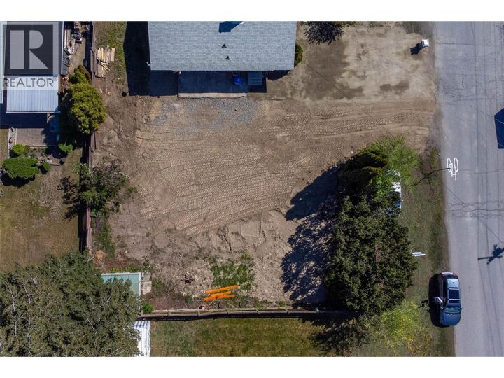1908 Fleetwood Avenue — photo 1
