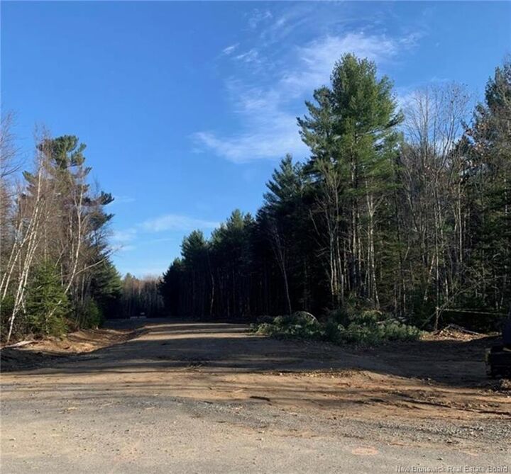 Lot 22-18 Tiffany Court — photo 1