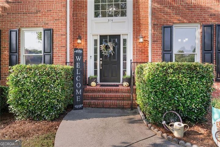 Property Photo: 314 Savannah Place GA 30052