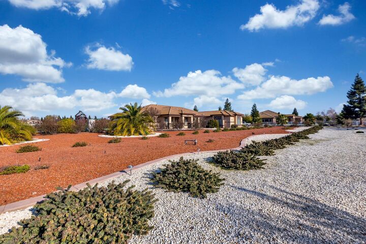 Property Photo:  9601 Stablegate Road  CA 95693 