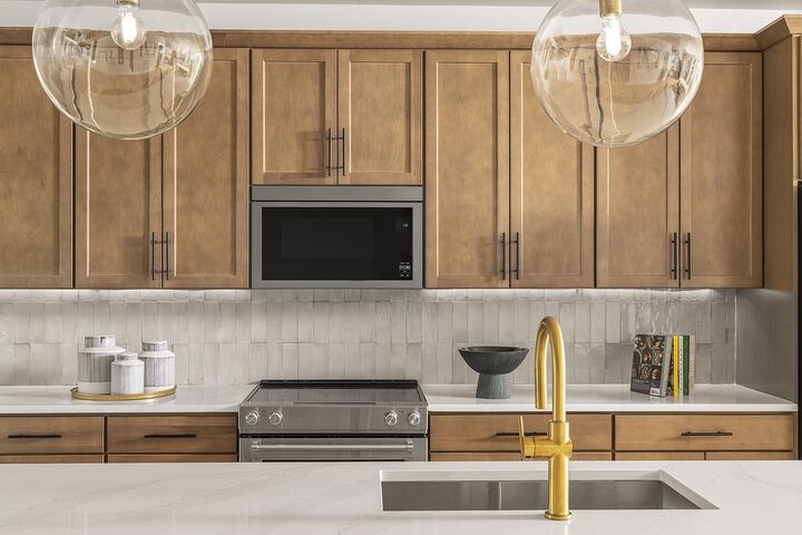 Property Photo: 828 42nd Ave N TN 37209