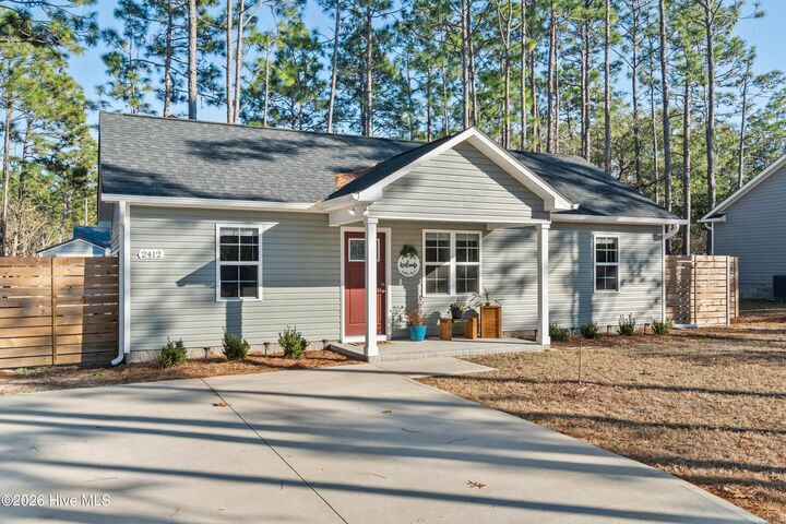 Property Photo:  2412 Frink Lake Drive  NC 28461 