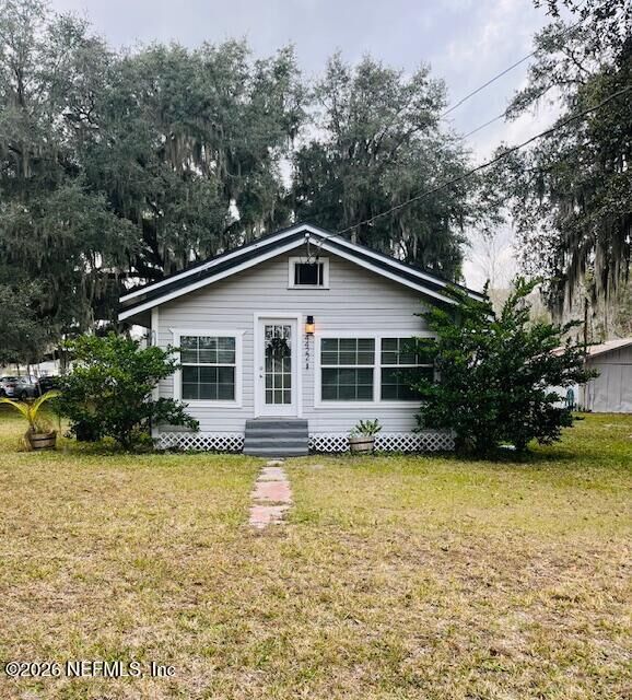 Property Photo: 4422 Magill Road FL 32219