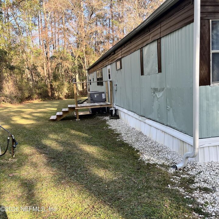 Property Photo: 156 Horsetail Avenue FL 32068
