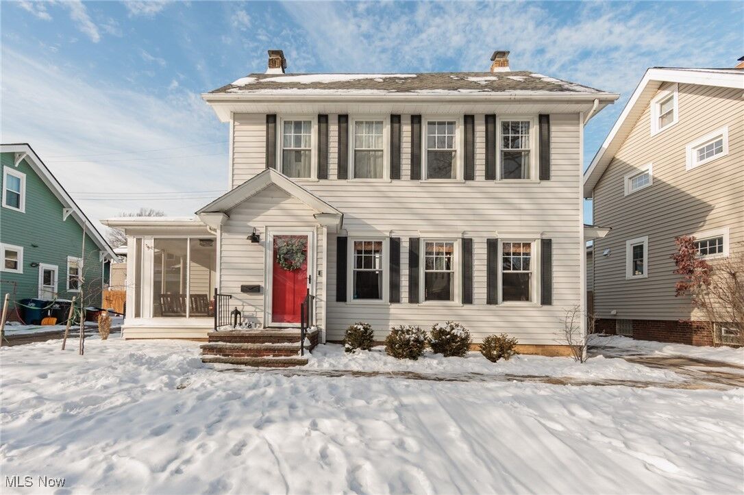 Property Photo:  1638 Saint Charles Avenue  OH 44107 