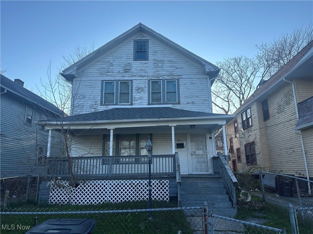 Property Photo:  472 E 110th Street  OH 44108 