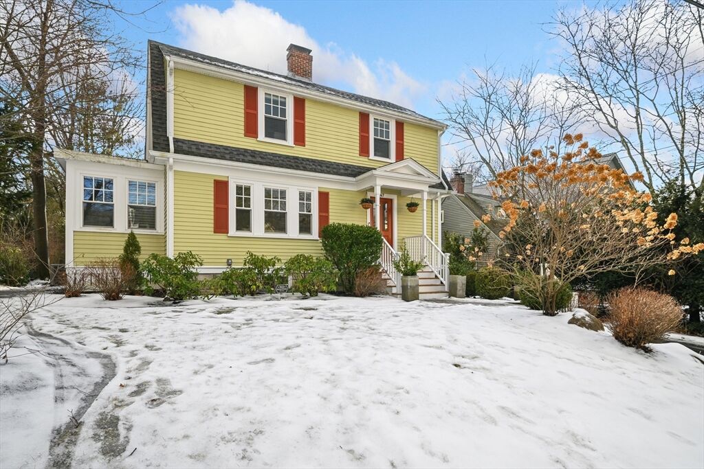 Property Photo:  47 Ledgelawn Ave  MA 02420 