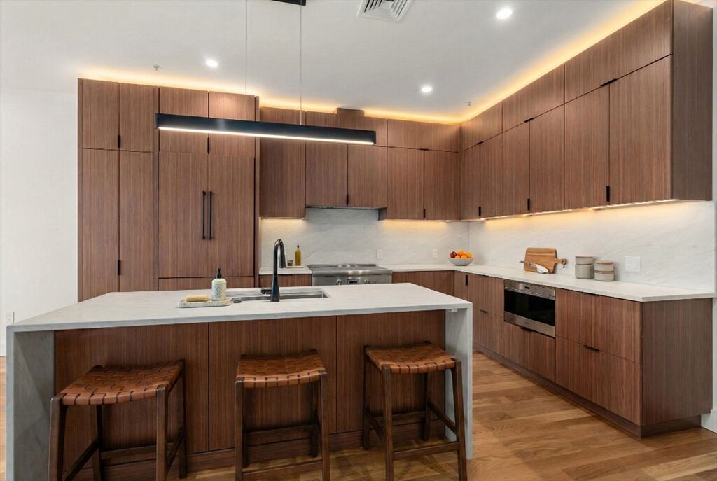 Property Photo:  58 Kent 402  MA 02445 