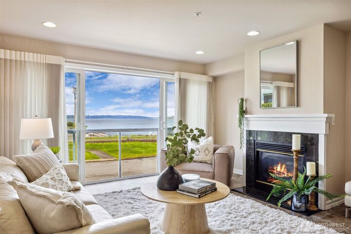 Property Photo:  3016 N Carr Street A202  WA 98403 