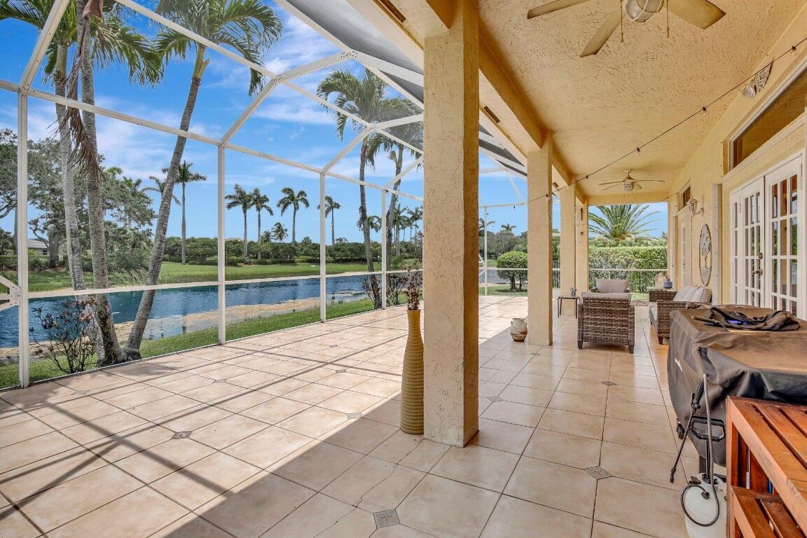 Property Photo:  4202 Staghorn Lane  FL 33331 