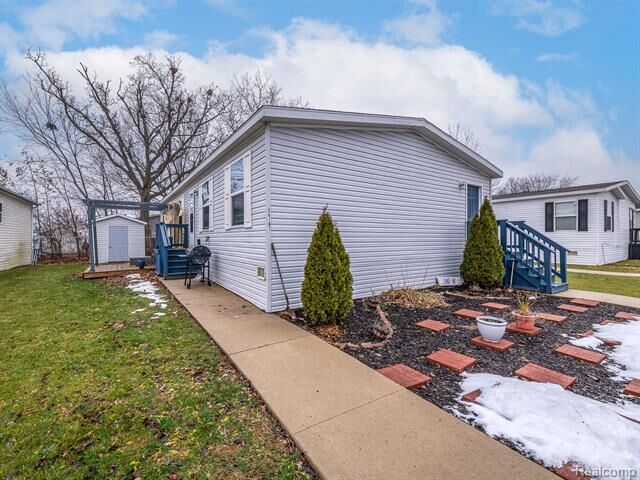 Property Photo: 24161 Senate Drive MI 48134