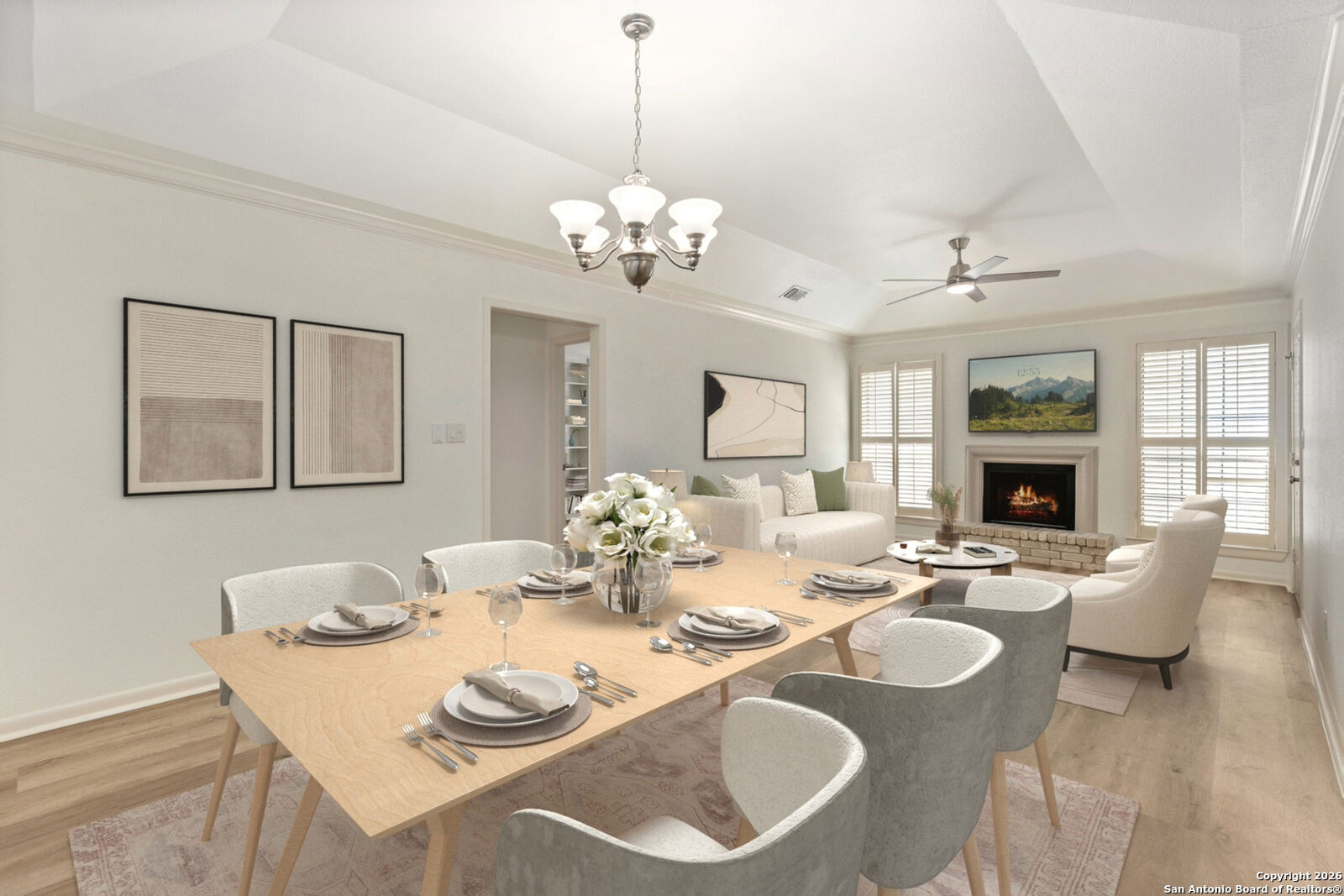 Property Photo:  2611 Eisenhauer  TX 78209 