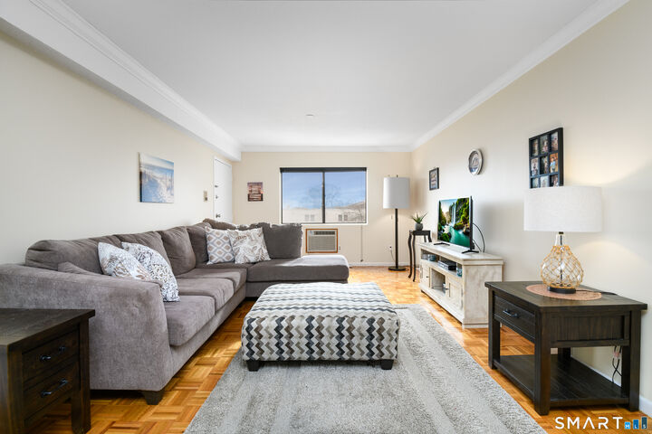 Property Photo:  330 Savin Avenue Apt 55  CT 06516 